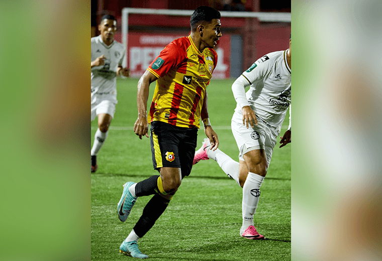 ¿Por qué el Herediano funciona con Jafet Soto en el banquillo? Haxzel Quirós responde